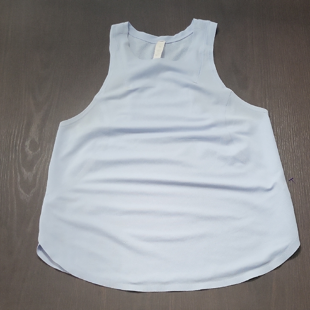 Lululemon Size 2 Light Blue Sleeveless Women's Top Tank